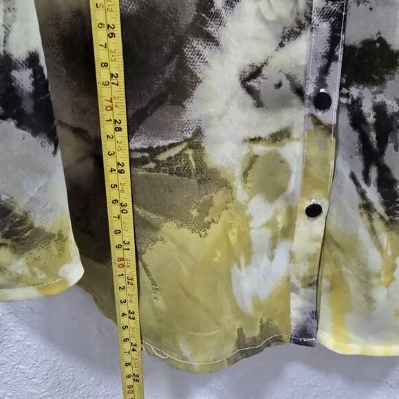 Torrid Size 2X Sheer Blouse Yellow Abstract Print Button Down 3/4 Sleeve Casual - Picture 7 of 12